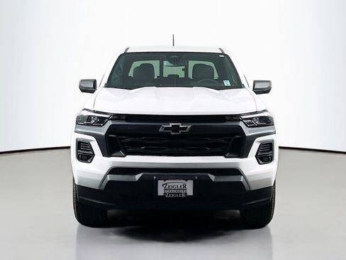 New 2026 Chevrolet Colorado LT image 2