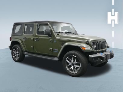 Used 2024 Jeep Wrangler Unlimited w/ Convenience Group