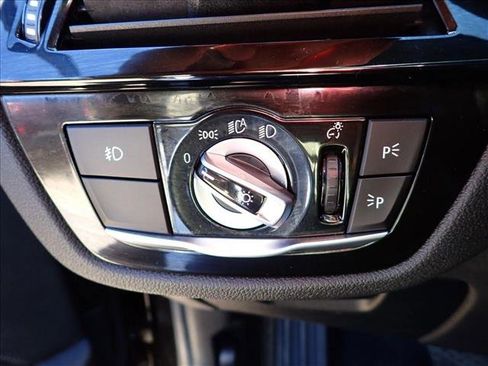 Used 2018 BMW 530i xDrive 530i xDrive w/ Premium Package image 14