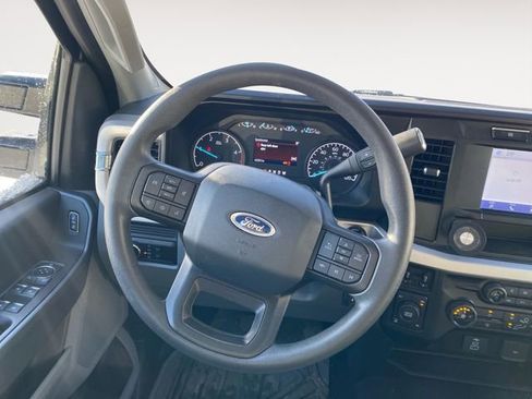 Used 2023 Ford F350 XLT image 12