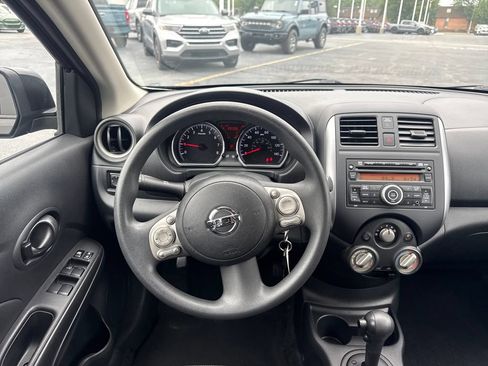 Used 2012 Nissan Versa SV w/ Convenience Pkg FWD image 18