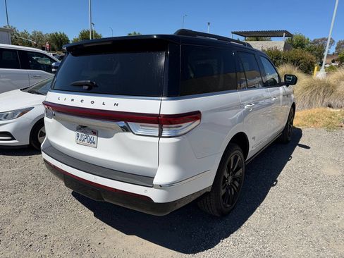 Used 2023 Lincoln Navigator Black Label AWD/4WD image 5