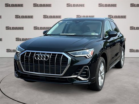 New 2025 Audi Q3 2.0T Premium image 1