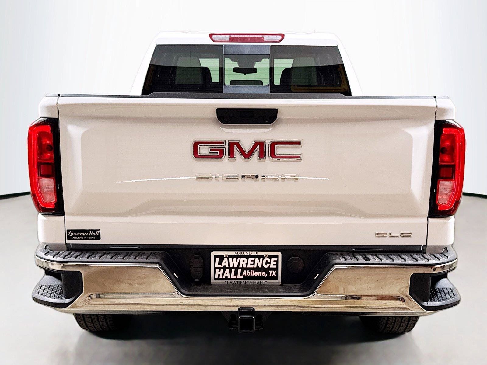 New 2026 GMC Sierra 1500 SLE w/ Preferred Package RWD image 4
