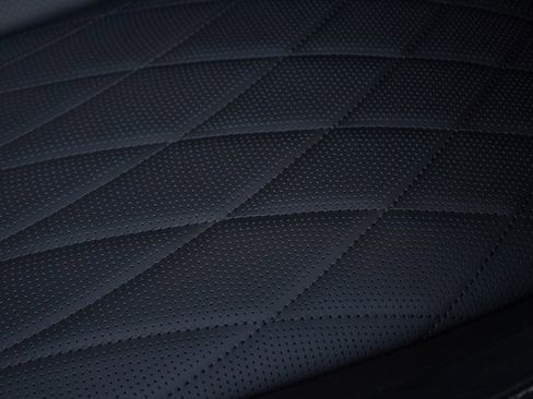 New 2026 Mercedes-Benz GLS 63 AMG 4MATIC image 32