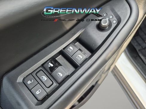 Used 2023 Jeep Grand Cherokee L Laredo w/ Luxury Tech Group I RWD image 14