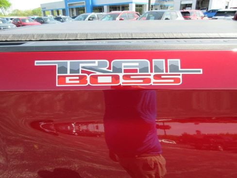 Certified 2022 Chevrolet Silverado 1500 LT Trail Boss w/ Safety Package AWD/4WD image 12