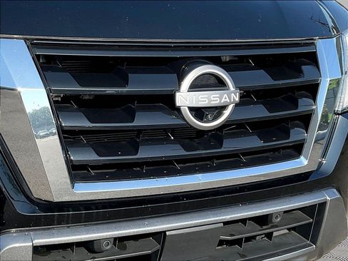 Used 2024 Nissan Armada SL AWD/4WD image 33