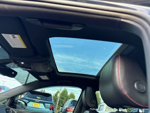 Used 2020 Volkswagen GTI SE FWD image 26
