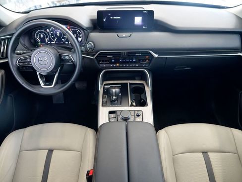 Used 2024 MAZDA CX-90 Plug-In Hybrid w/ Premium Pkg image 17