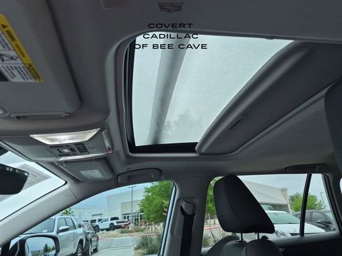 Used 2023 Toyota RAV4 XLE w/ Convenience Package image 28