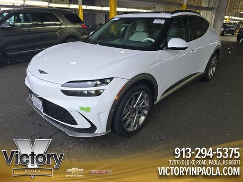 Used 2023 Genesis GV60 Advanced AWD/4WD image 1