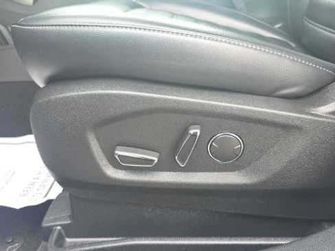 Certified 2019 Ford Edge SEL w/ Equipment Group 201A image 14