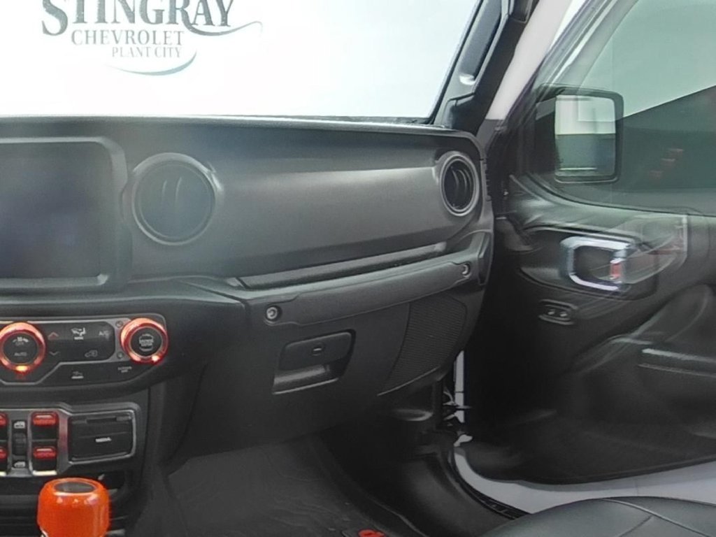 Used 2023 Jeep Gladiator Sport AWD/4WD image 15