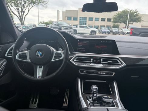 Used 2021 BMW X6 M50i w/ Executive Package image 8