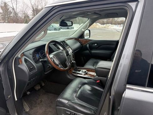 Used 2019 INFINITI QX80 Luxe w/ Proassist Package image 9