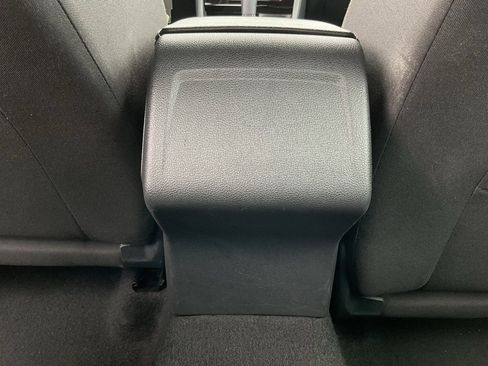 Used 2025 Volkswagen Jetta Sport image 18