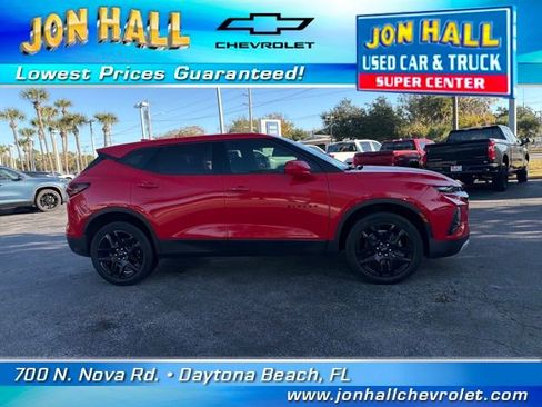 Certified 2022 Chevrolet Blazer LT w/ LPO, Black Accent Package image 15