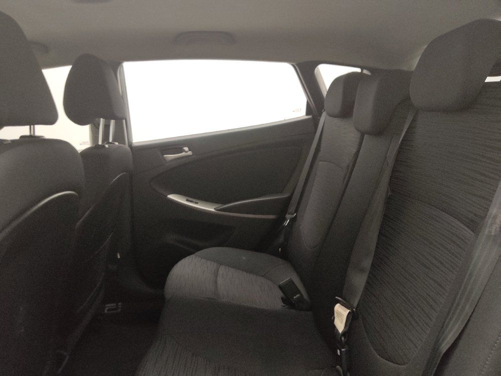 Used 2017 Hyundai Accent SE FWD image 18