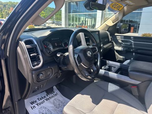 Used 2020 RAM 1500 Big Horn AWD/4WD image 16