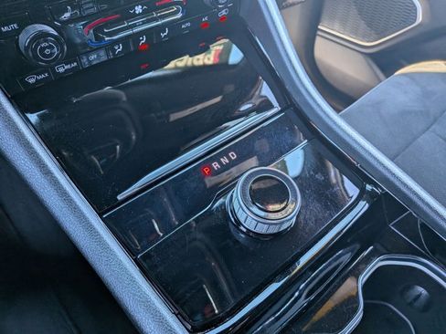 Used 2021 Jeep Grand Cherokee L Altitude image 16