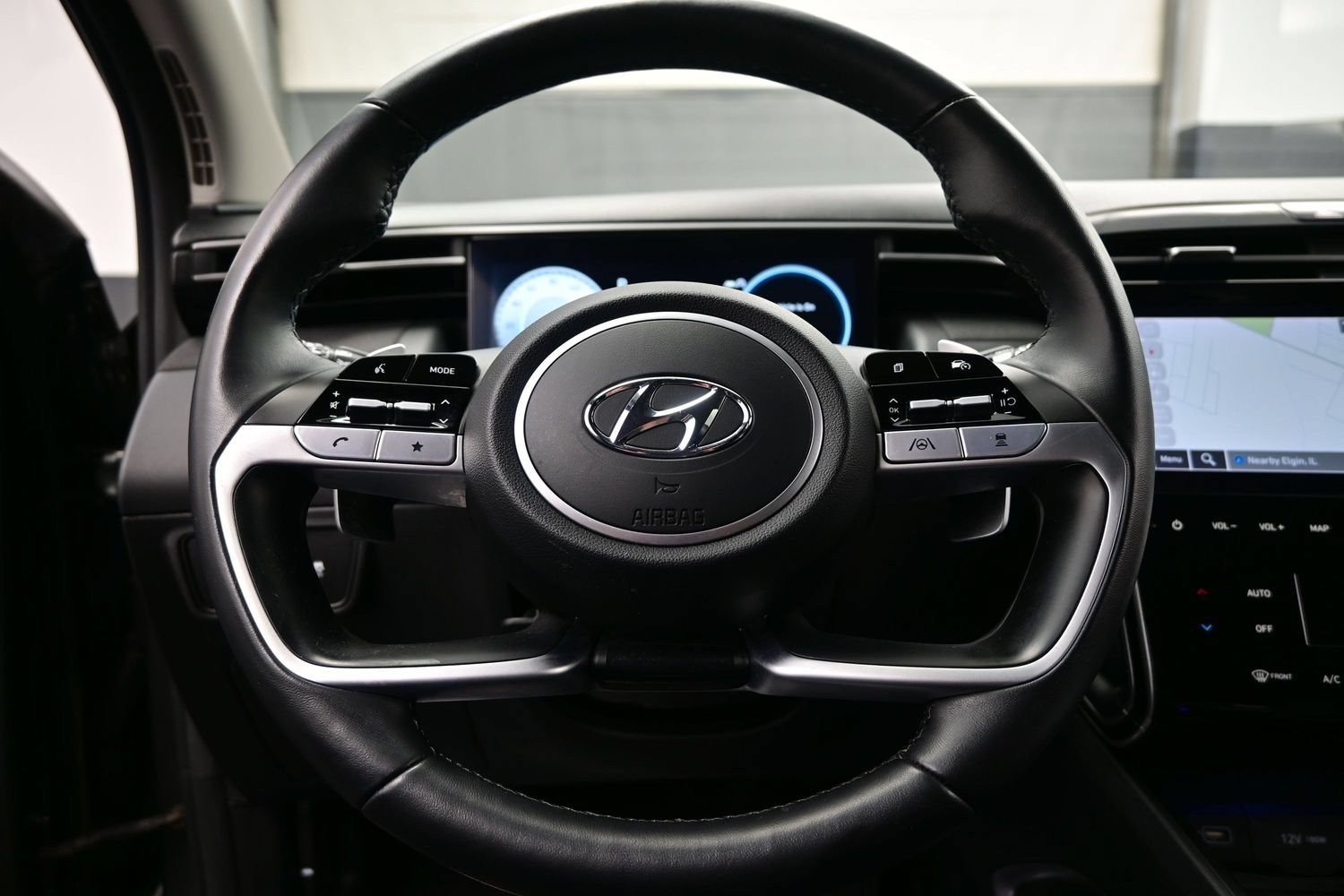 Used 2023 Hyundai Tucson Limited AWD/4WD image 26