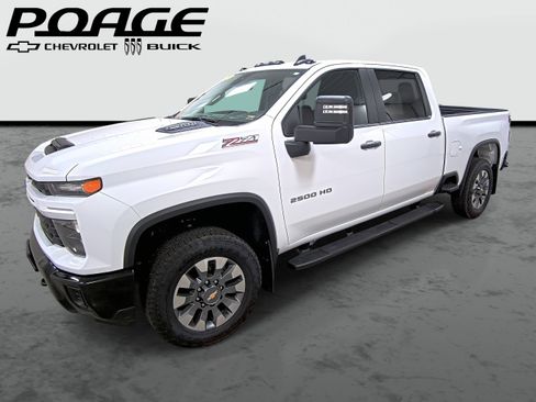 Used 2024 Chevrolet Silverado 2500 Custom w/ Custom Convenience Package image 1