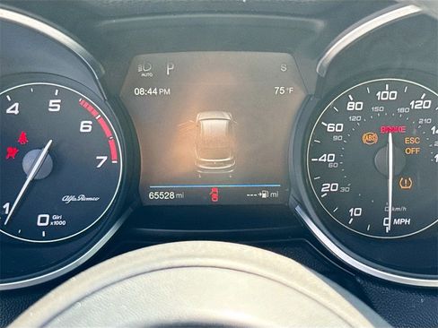 Used 2018 Alfa Romeo Stelvio Sport w/ Quick Order Package 22J Sport image 13