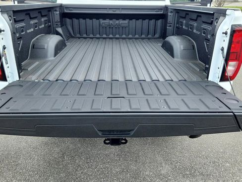 New 2026 GMC Sierra 2500 SLE w/ Remote Start Package image 11