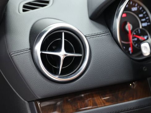 Used 2017 Mercedes-Benz SL 450 image 21