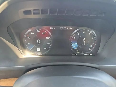 Used 2022 Volvo XC90 T6 Momentum w/ Advanced Package AWD/4WD image 19