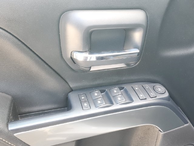 Used 2018 Chevrolet Silverado 1500 LT w/ LT Eassist Package RWD image 18