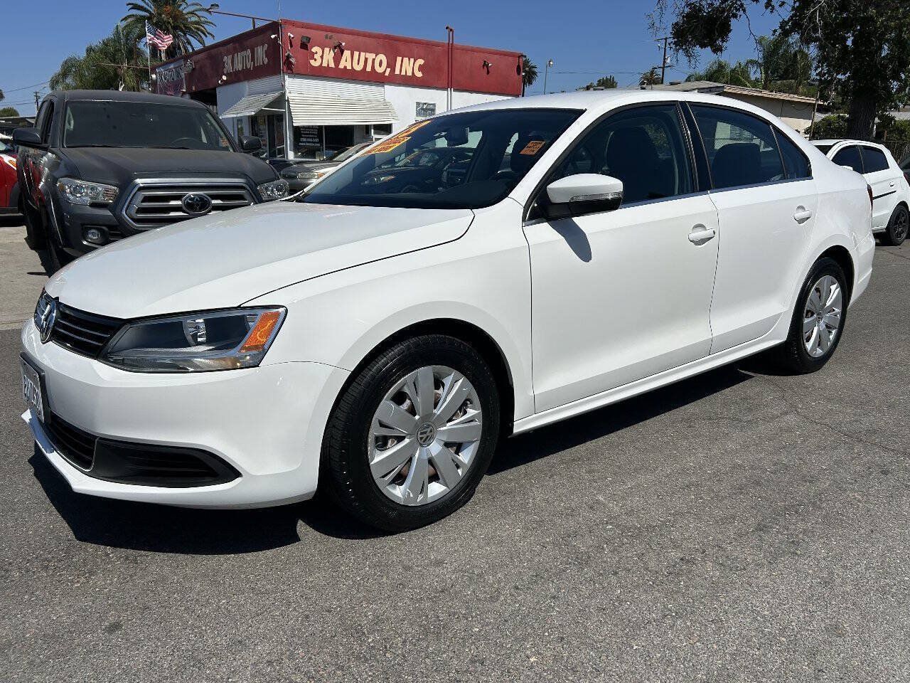Used 2013 Volkswagen Jetta SE FWD image 9