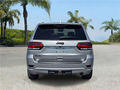 Used 2021 Jeep Grand Cherokee Laredo X AWD/4WD image 5