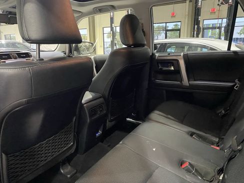 Used 2023 Toyota 4Runner Limited AWD/4WD image 5