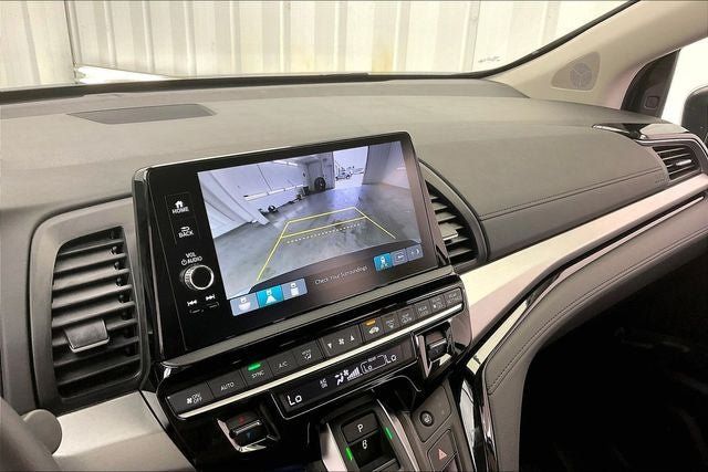 Certified 2026 Honda Odyssey Touring image 28