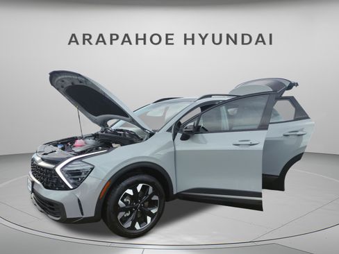 Used 2024 Kia Sportage X-Line w/ X-Line Premium Package image 2