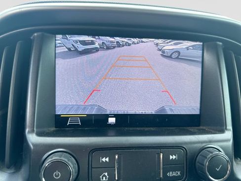 Used 2022 Chevrolet Colorado ZR2 AWD/4WD image 16