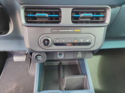 New 2026 Ford Maverick Lobo image 25