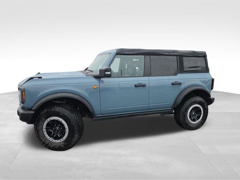 Used 2022 Ford Bronco Badlands AWD/4WD image 2