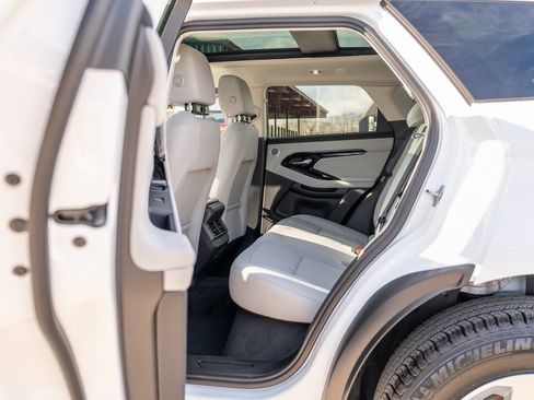 New 2025 Land Rover Range Rover Evoque S image 19