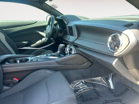 Used 2024 Chevrolet Camaro LT RWD image 27
