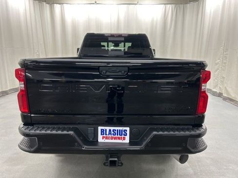 Used 2024 Chevrolet Silverado 3500 High Country w/ High Country Premium Package image 37