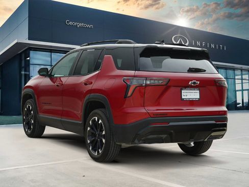 Used 2025 Chevrolet Equinox RS image 7