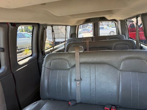 Used 2021 Chevrolet Express 3500 LS w/ Cold Climate Package RWD image 21