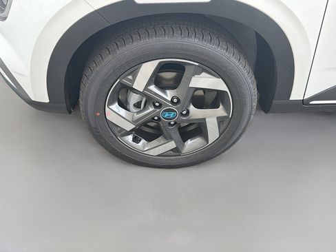 New 2026 Hyundai Venue SEL FWD image 13