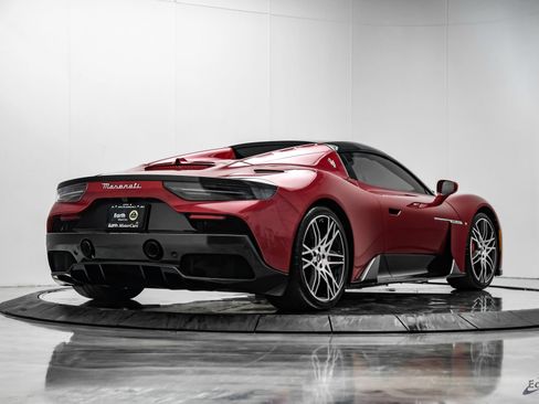 Used 2023 Maserati MC20 Spyder RWD image 23