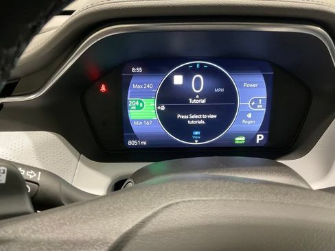 Used 2023 Chevrolet Bolt EUV Premier w/ Sun & Sound Package FWD image 17