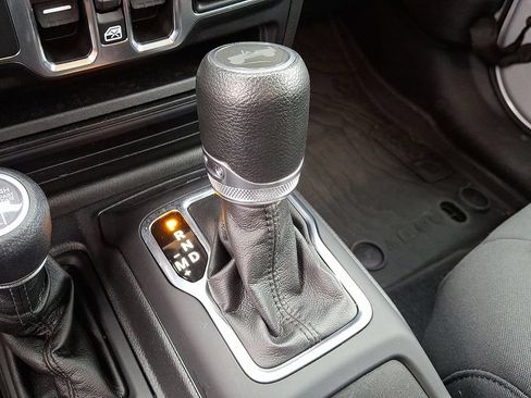 Used 2023 Jeep Wrangler Unlimited w/ Cold Weather Group AWD/4WD image 14