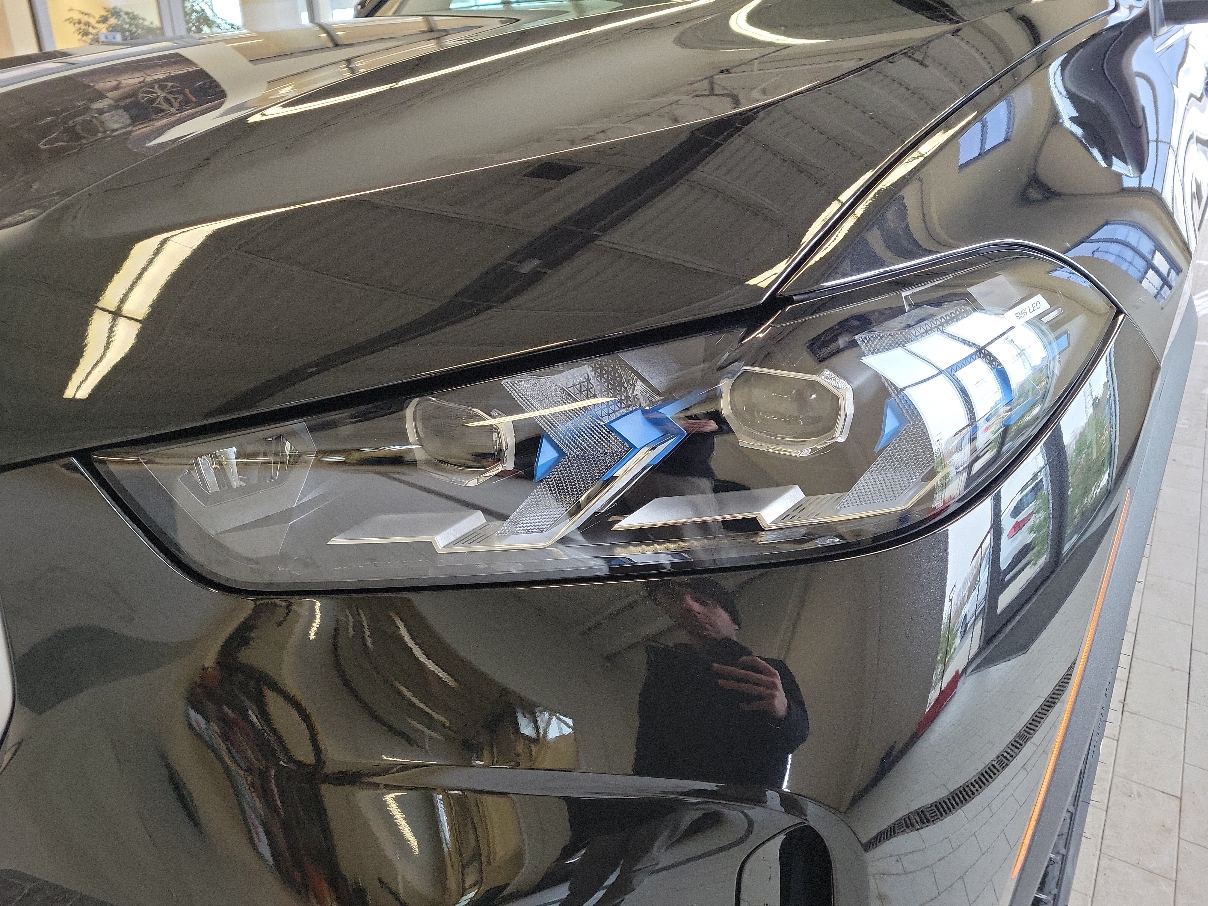 Used 2026 BMW X5 xDrive40i AWD/4WD image 9
